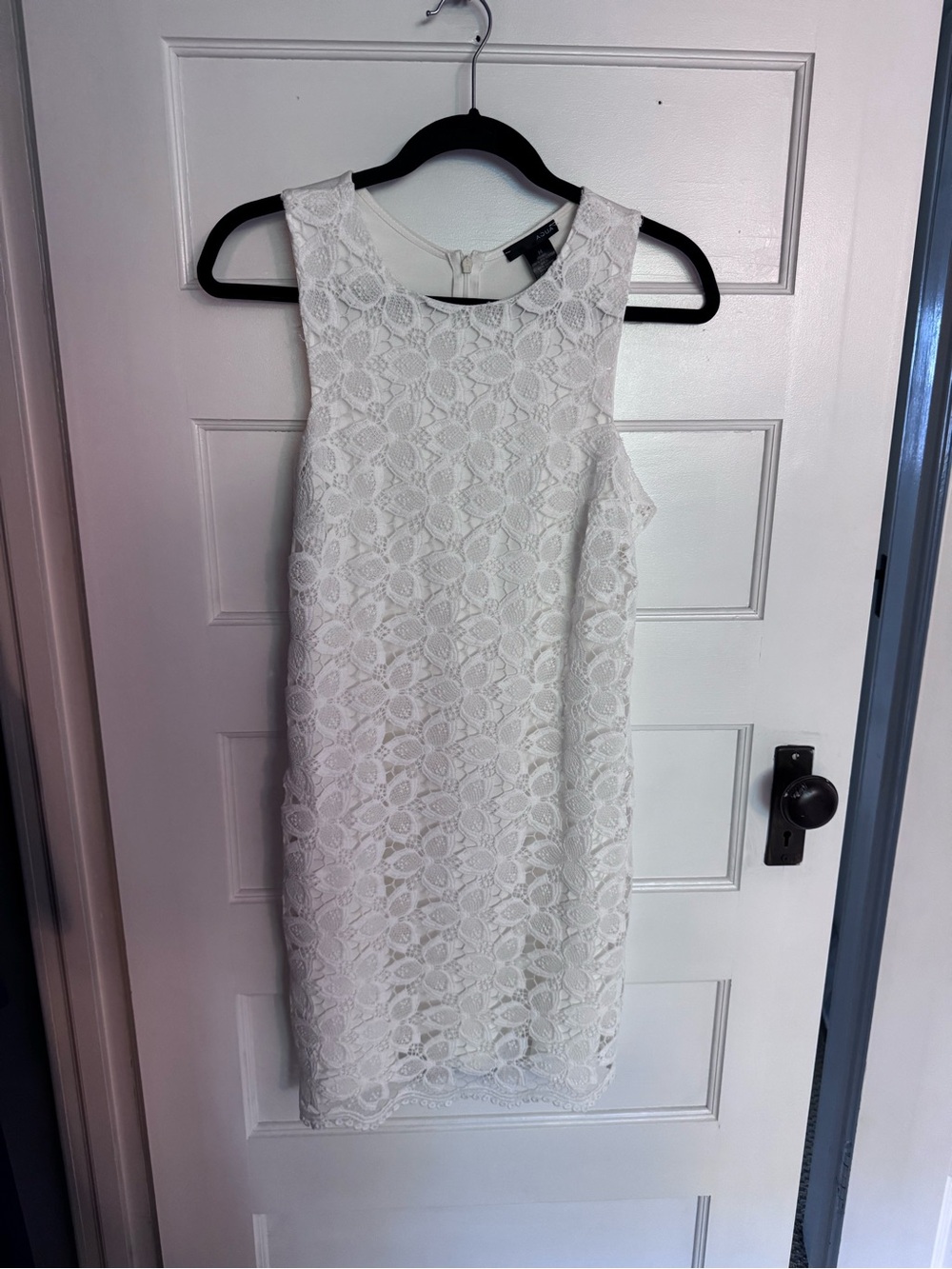 Aqua White Sleeveless Lace Mini Dress